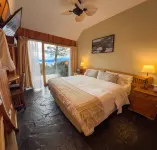 Arrayan Lake View Mountain Lodge & Casa de Te Arrayan Hotel di 