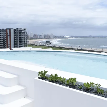 Point Waterfront Apartments