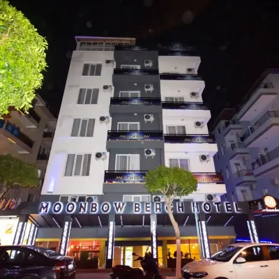 Moonbow Beach Hotel Các khách sạn gần Bãi biển Cleopatra's