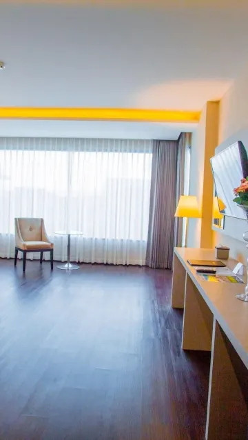 ห้องดีลักซ์ เตียงใหญ่ 1 เตียง