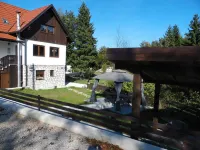 Guesthouse Family Bosnic Hotel a Jezerce