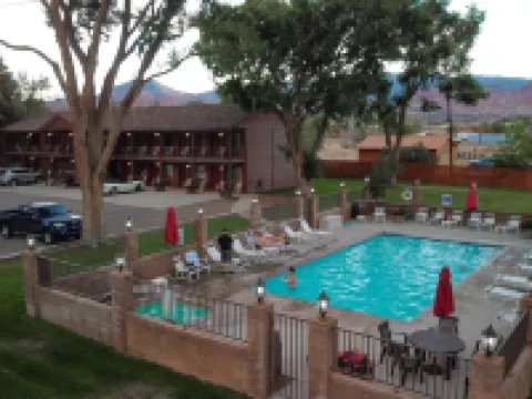 Austin's Chuckwagon Lodge Hotels in Torrey