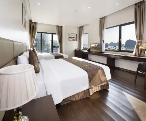 Diamond Luxury Hotel Hotels in Hạ Long