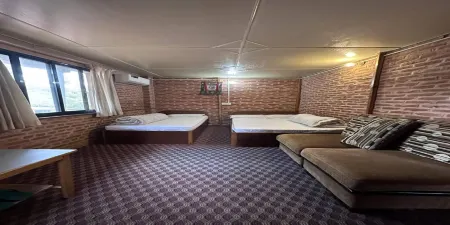 MeroStay 031 Hotel Green Land