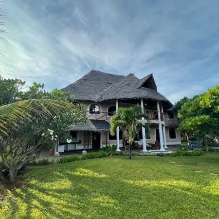 Room-Dolphin Suite 40 m2 in Villa 560 m2