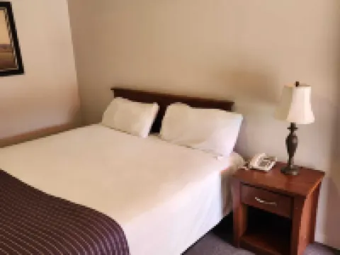 グランドビューイン サリーのホテル