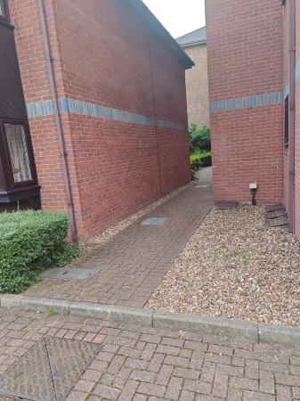 Beautiful 1-Bed Apartment in Croydon-Free Parking