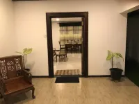 Aiden Court