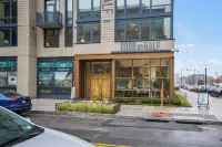 Coda on Half, a Placemakr Experience - Navy Yard Hotels in Navy Yard