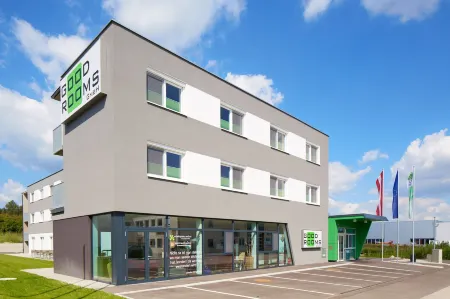 Good Rooms Gmbh Guntramsdorf Отели в г. Мёдлинг