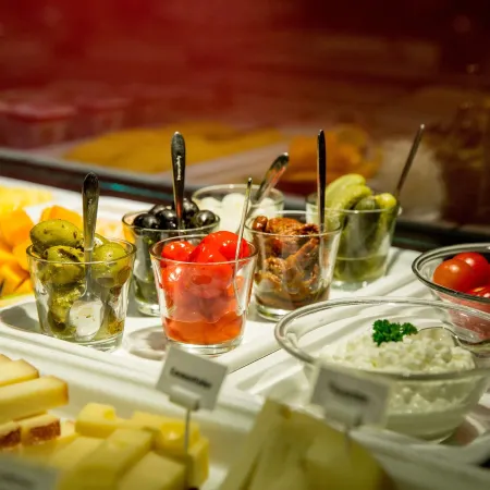 Dasbreitehotel am Rhein