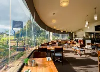 สเตชั่น โมเทล พาร์คส์