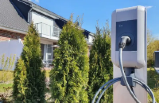 Modern, spacious, comfort apartment on the ground floor for four people and a baby.