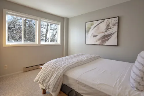 Cozy Ground Level Condo with Wood-Burning Stove - Charming Mountain Retreat