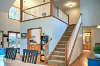 Charming Mountain Haven with Gas Fireplace and Fire Pit - Cozy Escape