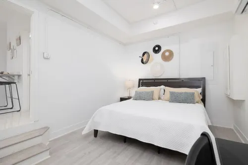 Distinctive Style and Cozy Ambiance - Charming Unique Oasis