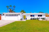 Escape to Palm Desert - 27 Night Minimum Rental