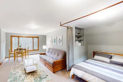 Edson Hill Getaway #4 Hotels near TrueNorth/The Lodge at Spruce Peak