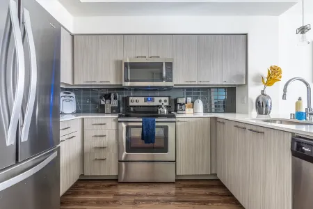 Rooftop Deck and Fitness Center - Luxurious Sophisticated Retreat Отели в г. Мерсер Айленд