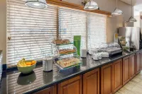 Quality Inn - breakfast