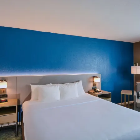 Comfort Inn & Suites Moreno Valley Near March Air Reserve Base