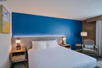 Comfort Inn & Suites Moreno Valley Near March Air Reserve Base - balcony