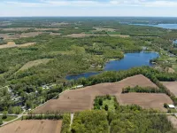 Delightful Loon Lake Retreat Hotels in Branch County