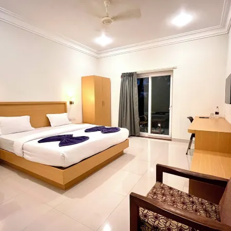 Morjim Sunset Hotel