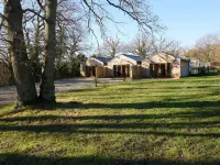 Host & Stay - Oak Barn Hôtels à proximité de : Saint Francis of Assisi Mission Hall