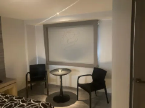 綠洲酒店 特拉爾內潘特拉酒店