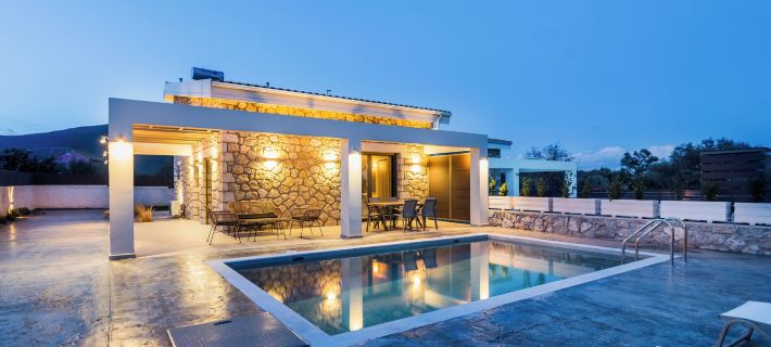 Stone & Sea Villas Hotels in Ellomeno