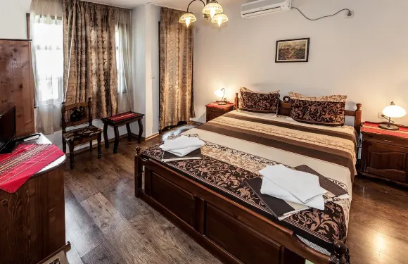 克瑞米德切瓦庫施塔旅館