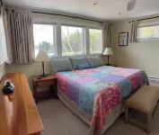Sea Breezes is an elegant waterfront house