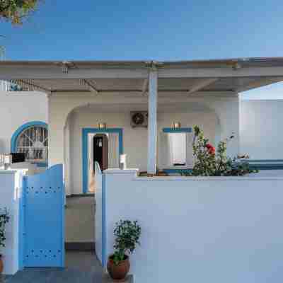 Villa Kocis Hotel Exterior