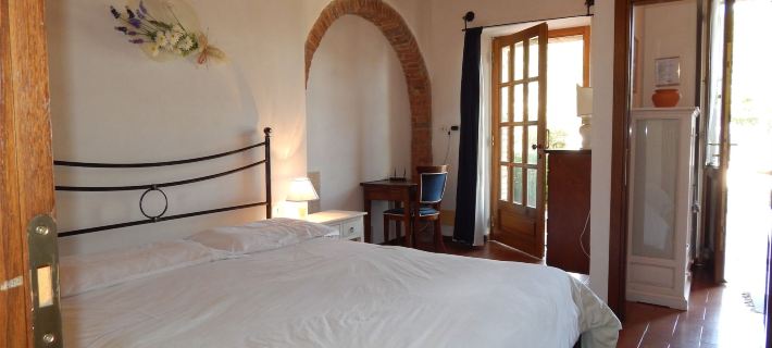 Fullino Nero Rta - Residenza Turistico Alberghiera Hoteles en Siena