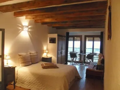 La Grange Aux Loirs B&B Các khách sạn ở Nogent-sur-Seine