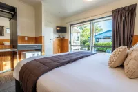 Tasman Holiday Parks - Coromandel Hotels in Coromandel