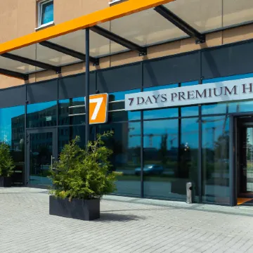 Hotel Campanile Berlin Brandenburg Airport