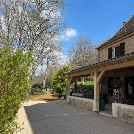 Le Noyer Résidence B&B Отели в г. Ле-Бюг