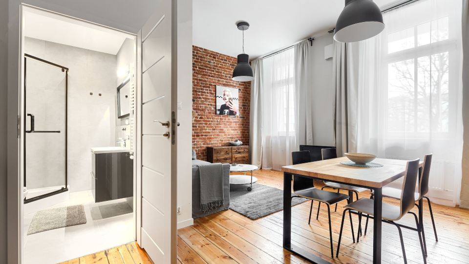 Margi Igram - Martini - Absynth Apartments Large & Comfy