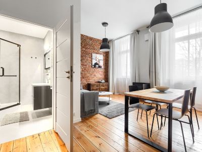 Margi Igram - Martini - Absynth Apartments Large & Comfy
