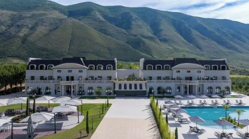 Acros Resort Hotels in Vlore