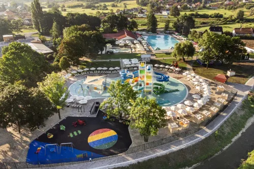 Mobile Homes Terme Jezercica - Pools