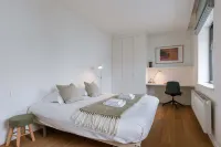 Huswell - Luxury Villa for 8 Guests Near the Beach in Knokke