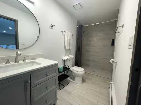 Stone Creek Inn Отели в г. Алзип