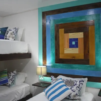 Olas Del Caribe Hotels near Spratt Bight