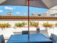 Il Garbino Suite and Apartment Hotels near Teatro Apollo