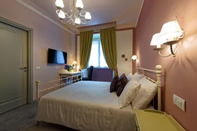 White Ribbon Hotels in Milan