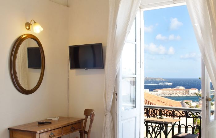 Hotel Omiros