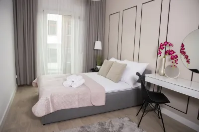 이지 렌트 니에루호모치 - 데시  호텔